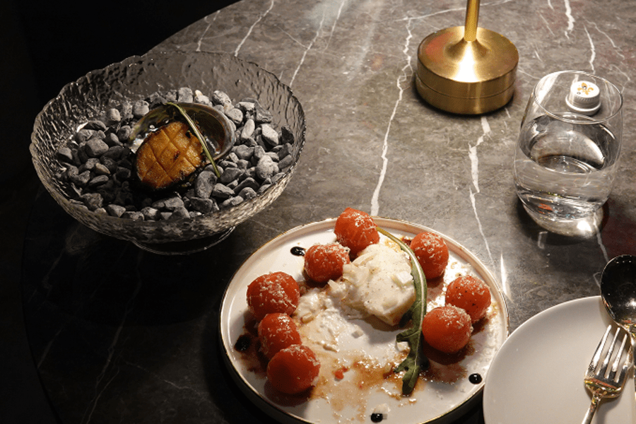 Premium Dinner Course Experience